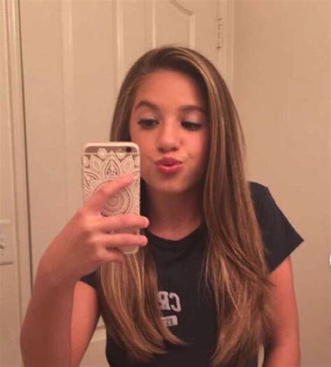 Rare Mackenzie Ziegler selfie | Dance moms maddie, Mackenzie ziegler ...