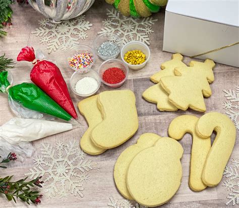 Christmas Cookie Decorating Kit | Christmas Gifts | Sweet Traders