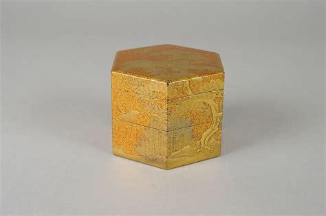 Two-Tiered Incense Box | Japan | Edo period (1615–1868) | The Met