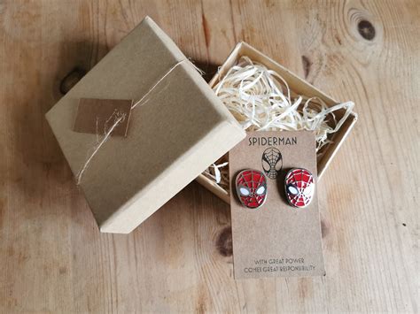 Set of 4-8 Sets of Superhero Marvel Cufflinks With Kraft Gift | Etsy UK