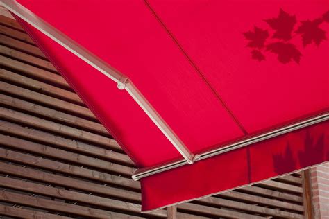 Retractable Deck Awnings | Patio Awnings | Rockford, IL