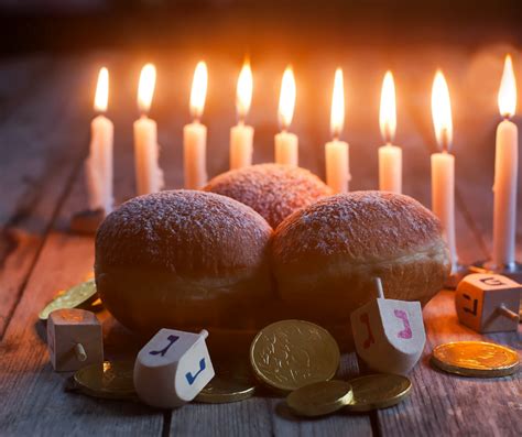 Lighting Hanukkah Candles: How To Light The Menorah - Kindled Craft