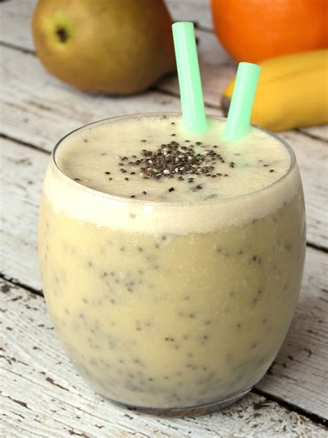 Stay Slim with a Chia Seed Smoothie - Healthy Living + Travel