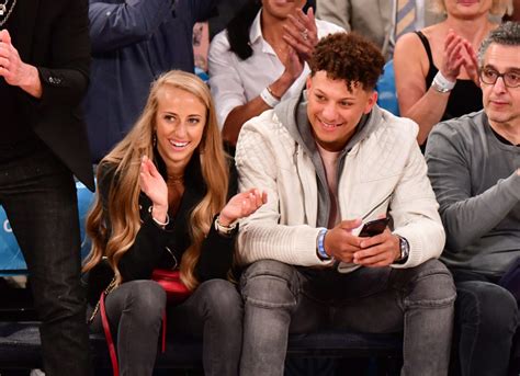 Look: NFL World Reacts To Big Patrick Mahomes Family News - The Spun