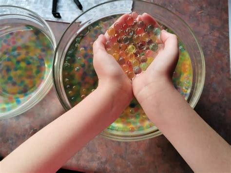 Sensory Bottles with Water Beads: Delightful Visual Experience & Squishy Fun! - Very Special Tales