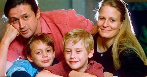 Here’s Why Macaulay Culkin’s Father Disowned Him