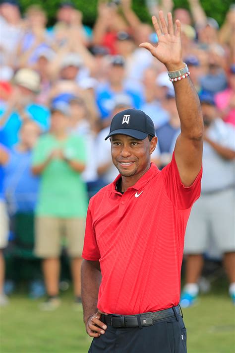 Tiger Woods Breaks Silence 5 Days After Car Crash & Thanks Fans For ...