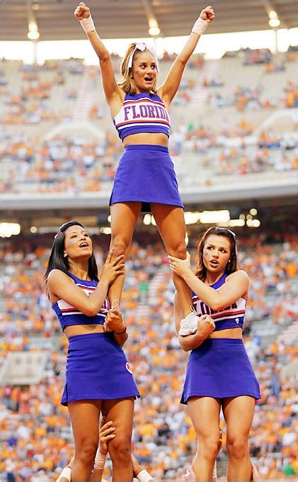 Girls Cheers: University of Florida Cheerleaders