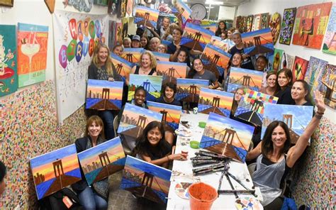 10 Things You Should Know About Sip and Paint Parties - Art Fun Studio