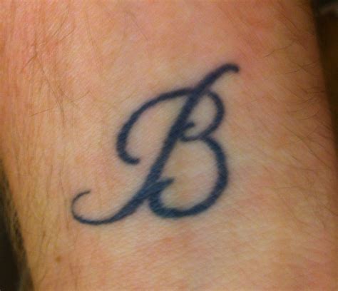 14+ Tattoo Letter B - GeorgieFrank