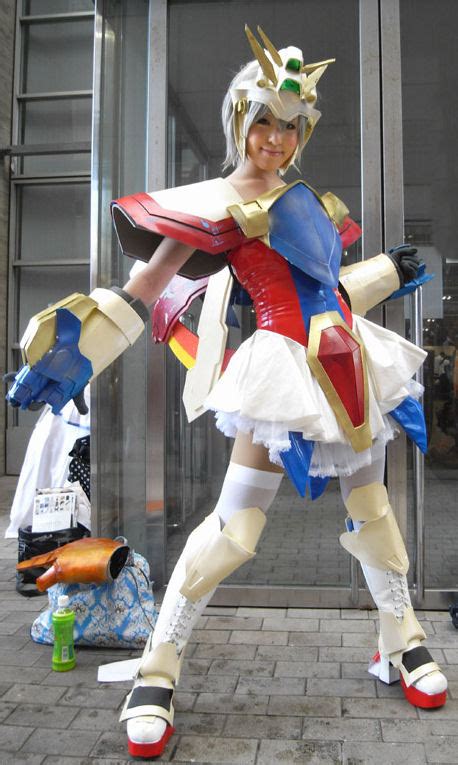 GUNDAM GUY: Gundam Cosplayer: God Gundam Girl