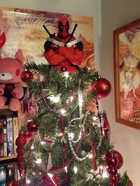 Deadpool tree topper