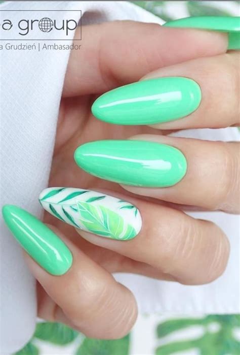 The Most Eye-Catching Fashion Almond Nails, DIY Design Charm Doubled - Lily Fashion Style ...