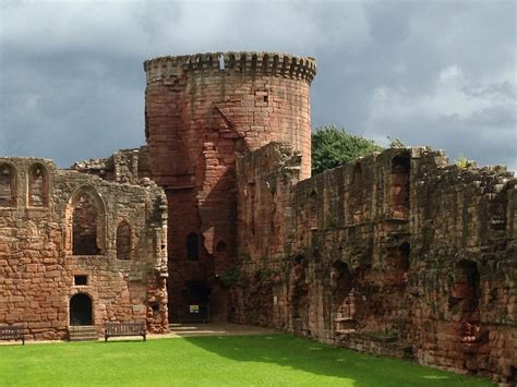 Free photo: Bothwell Castle Ruins - Castle, Ruins - Free Download - Jooinn