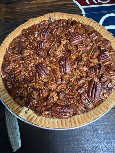 Southern Pecan Pie. | Southern pecan pie, Desserts, Pecan pie