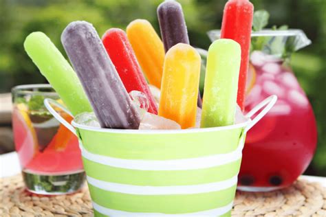 Big Stick Popsicle - A Classic Summer Treat - CremeNsugar