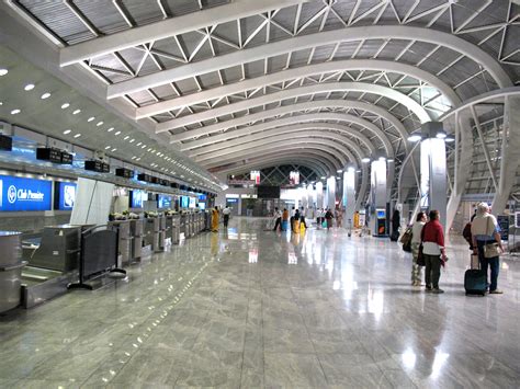 File:Mumbai Airport.jpg - Wikipedia