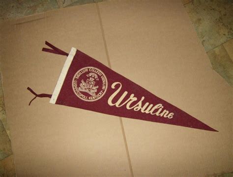 VINTAGE 50'S URSULINE COLLEGE PENNANT LOUISVILLE KENTUCKY SIZE 8''X23 ...