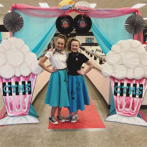 Crafty Texas Girls: 50's Sock Hop - Middle School Cotillion