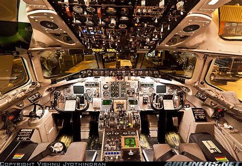 MD-80 Cockpit ; the only major airliner in service that you actually ...