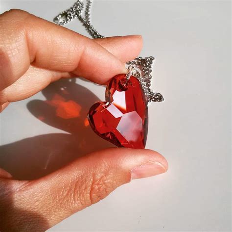 Long necklace with red Swarovski crystal heart shape pendant - JoyElly