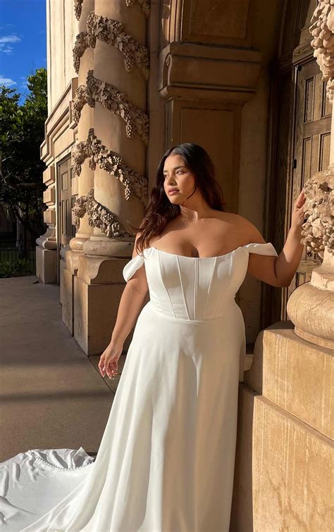 Crepe Plus Size A-Line Wedding Dress with Off-the-Shoulder Straps