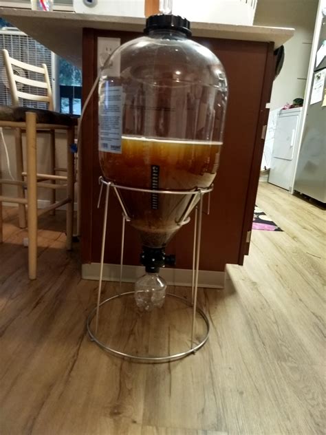 Here we go! First batch. : r/mead