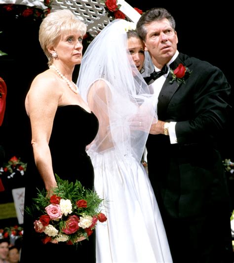 Stephanie McMahon - Milestone Moments - WWE Divas Photo (30863369) - Fanpop