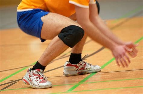 Choosing the Best Volleyball Shoes for Indoor Courts - Javelin Sports