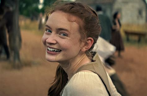 FEAR STREET PART 3: 1666 (Pictured) SADIE SINK as CONSTANCE. NETFLIX © 2021 - lauterfilme.de