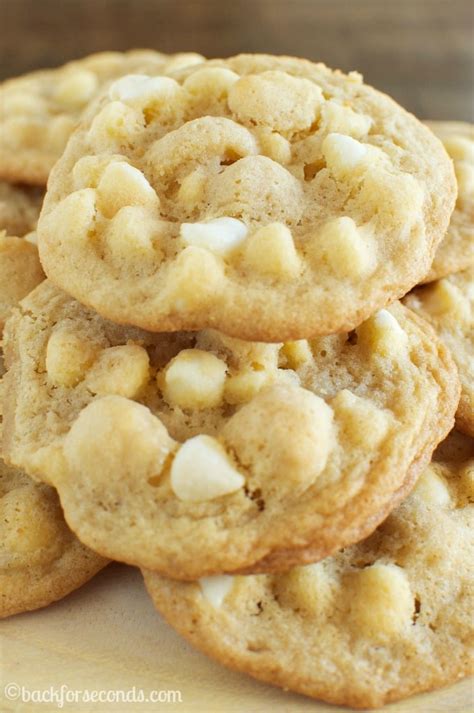 The Best White Chocolate Chip Macadamia Nut Cookies – Easy Recipes To Make at Home