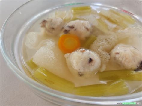 CW Recipe: Bamboo Fungus Vegan Soup - COUCHWASABI