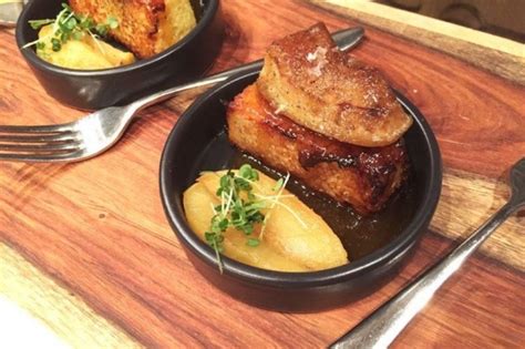 Recipe #2171 Pan-seared foie gras, vanilla French toast, caramelize...