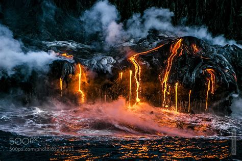 Lava from the Kilauea volcano flowing into the ocean. Taken in Hawaii by Alexandre Socci. xpost ...