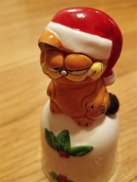 vintage Garfield 1982 Christmas bell by Sneak Enesco Garfield ...