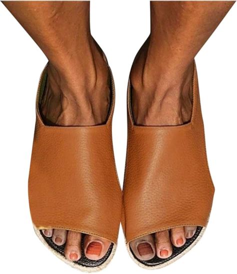 Amazon.ca: Women's Wide Width Sandals