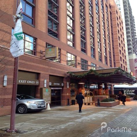 Embassy Suites - Parking in Chicago | ParkMe