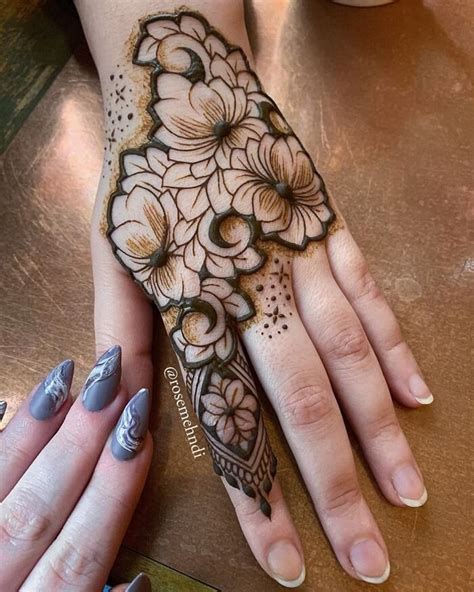 Gorgeous Lotus Bridal Mehndi Designs | Mehndi designs for hands, Floral henna designs, Henna designs