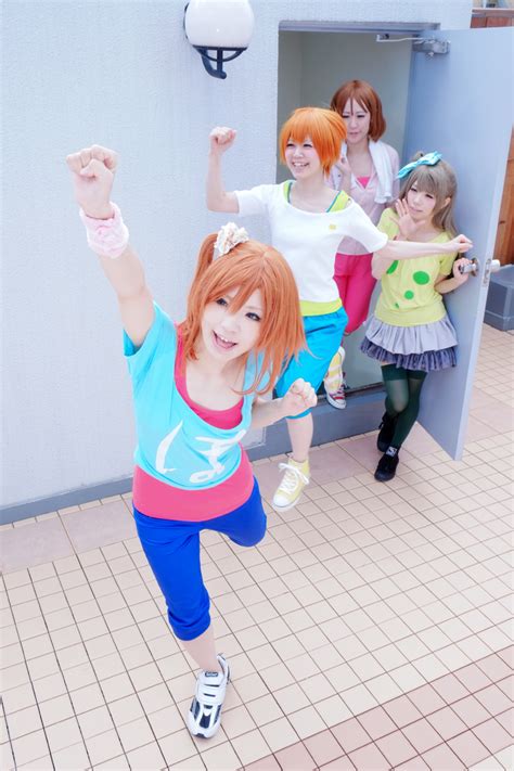 Love Live! School Idol Project cosplay. So cute! This makes me really want to group cosplay Love ...