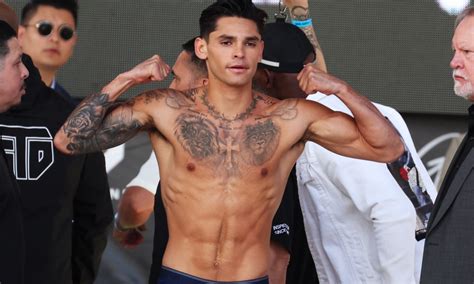 Gervonta Davis vs. Ryan Garcia: Best photos from weigh-ins, faceoff