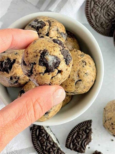 Oreo Cookie Dough Bites (Gluten Free) | Lauren Fit Foodie