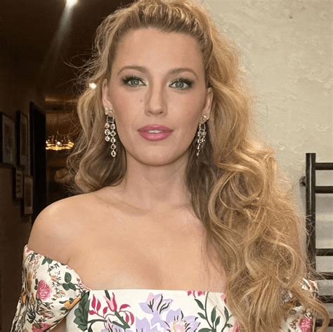 Blake Lively Is a Real-Life Barbie in a Fluffy Half-Ponytail and Pink Lipstick