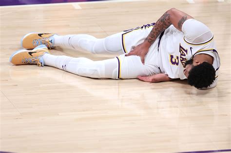 Lakers Injury Report: Anthony Davis day-to-day with groin strain ...