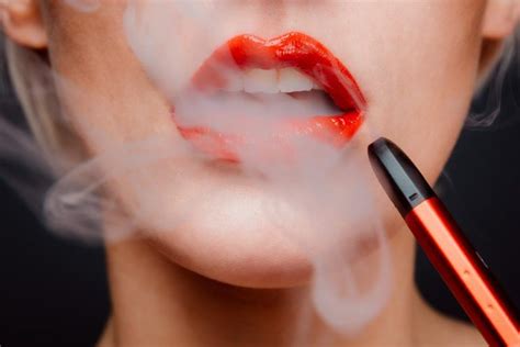 Doja Cat: Vaping Affected Voice, Leading To Tonsil Surgery - Longevity LIVE