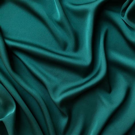 Tissu de satin de soie vert émeraude par le compteur lingerie | Etsy