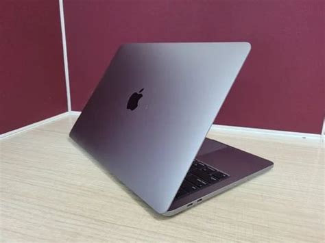 Apple MacBook Pro A2251 Refurbished Laptop, 13.3 inches, Core i7 at Rs ...