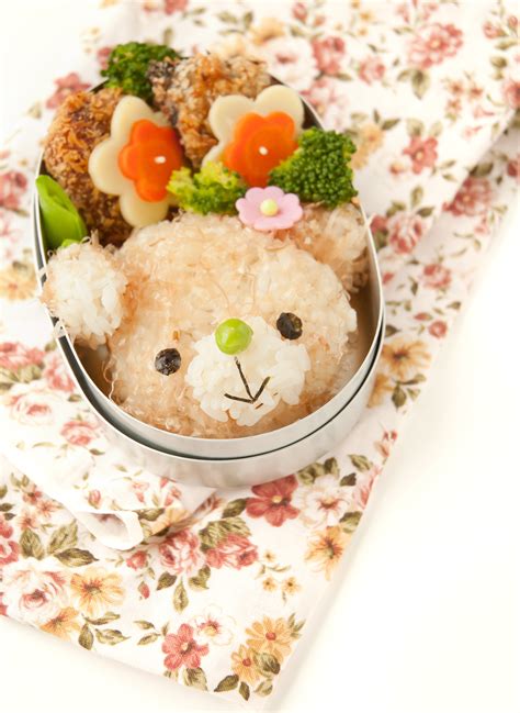 Kyaraben: Cute and Delicious Character Bento Boxes | KCP International