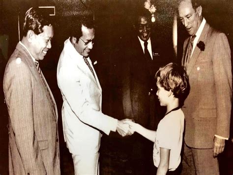 Mahathir Mohamad (4th and current PM of Malaysia) shaking hands with ...