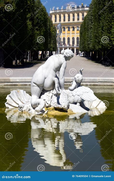 Venus Fountain in Schonbrunn Gardens. Schonbrunn Gardens are One of the Most Important Historic ...