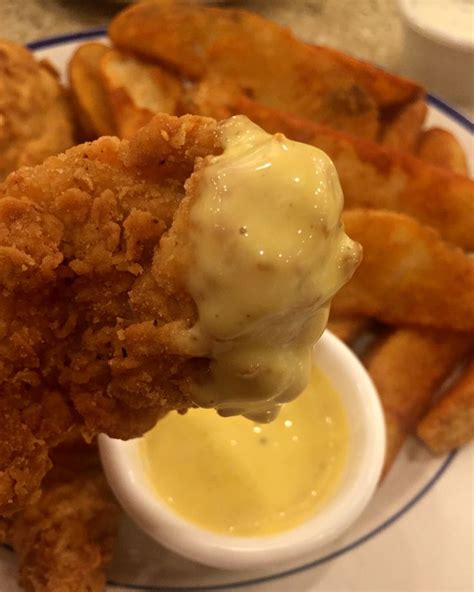 Restaurant Review: Bob Evans Broasted Chicken Tenders: Crispy & Juicy ...